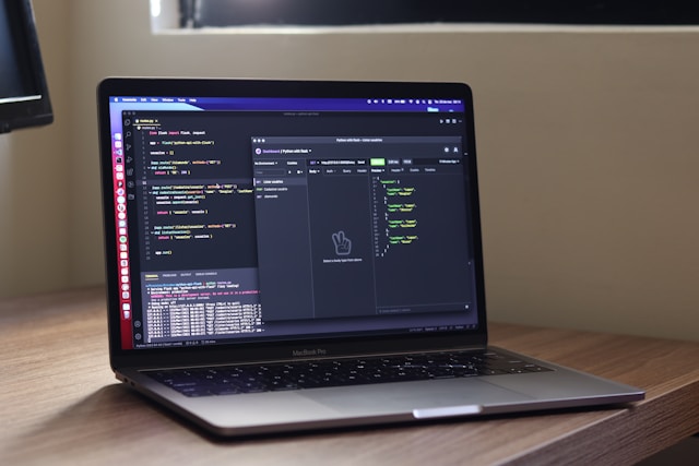 API Entegrasyonu Nedir? REST vs. GraphQL Karşılaştırması